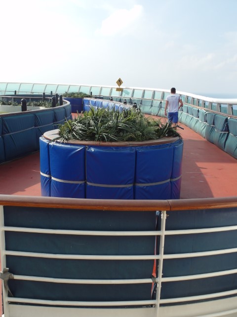 In-line skating track Mariner of the Seas