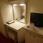 Dressing table and TV Tusan Hotel Canakkale