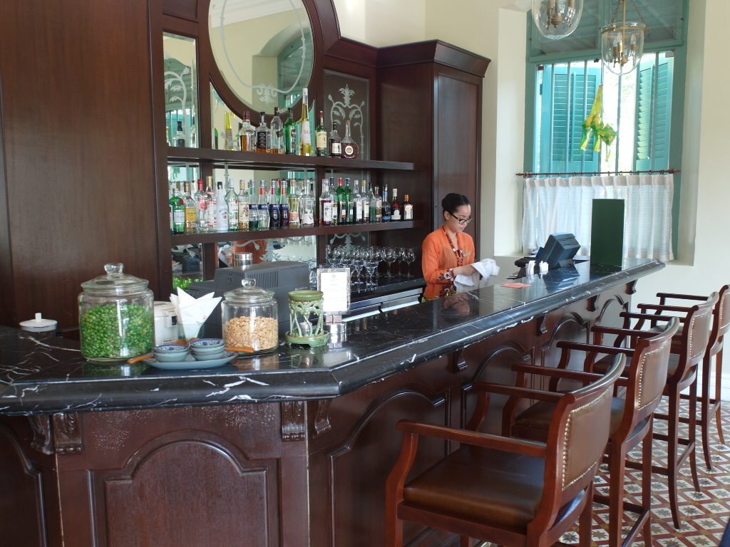 The Bar at the Mansion - The Majestic Malacca