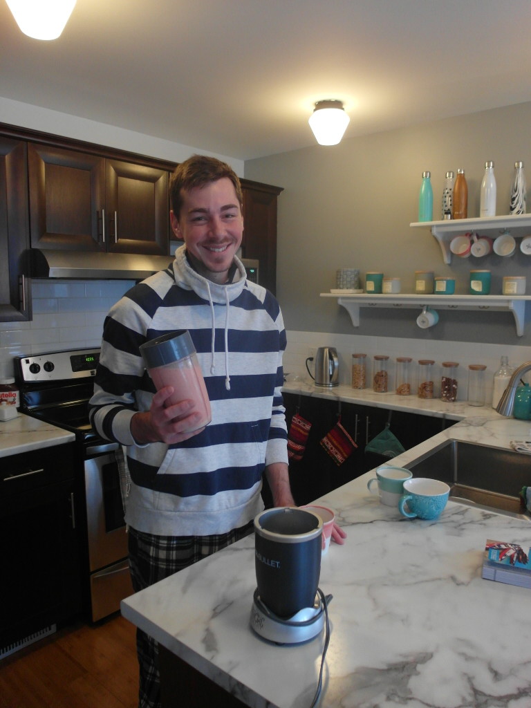Sean's Guesthouse Smoothies - Best Smoothies in Yellowknife