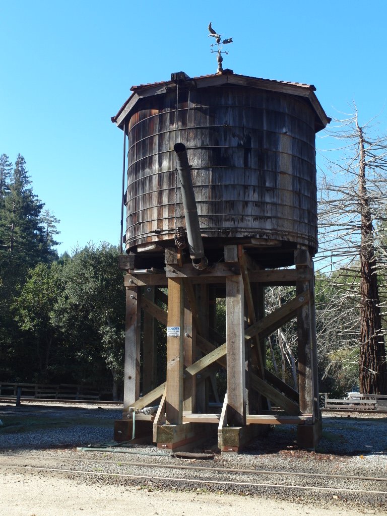 Water tank for steam train