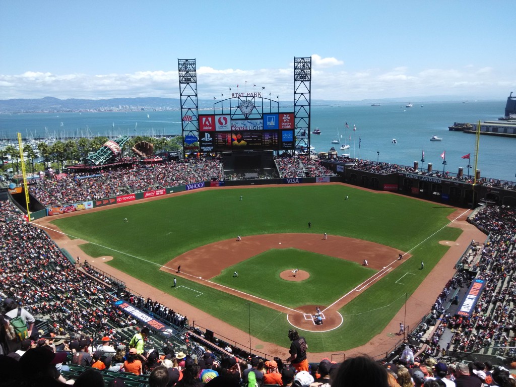 Catching the San Francisco Giants LIVE at AT&T Park!