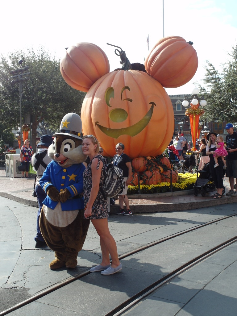 Pumpkin Mickey Disneyland Anaheim