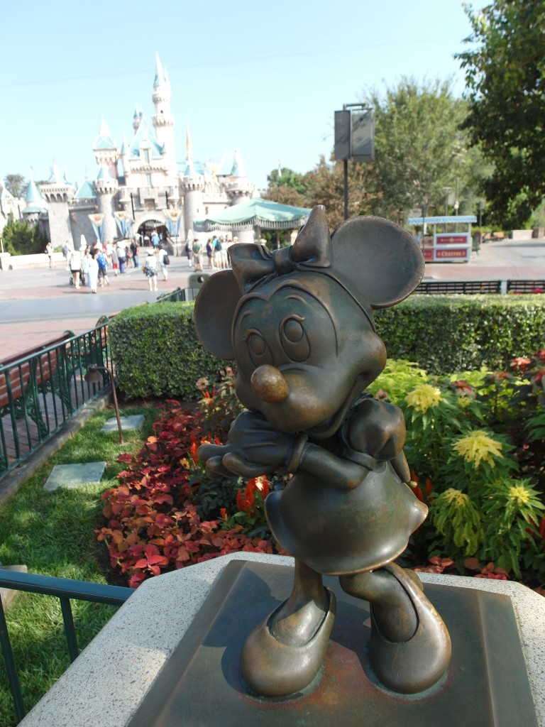 Minnie Mouse Disneyland Anaheim