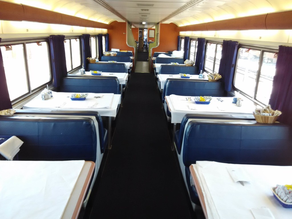 Dining carriage California Zephyr Amtrak