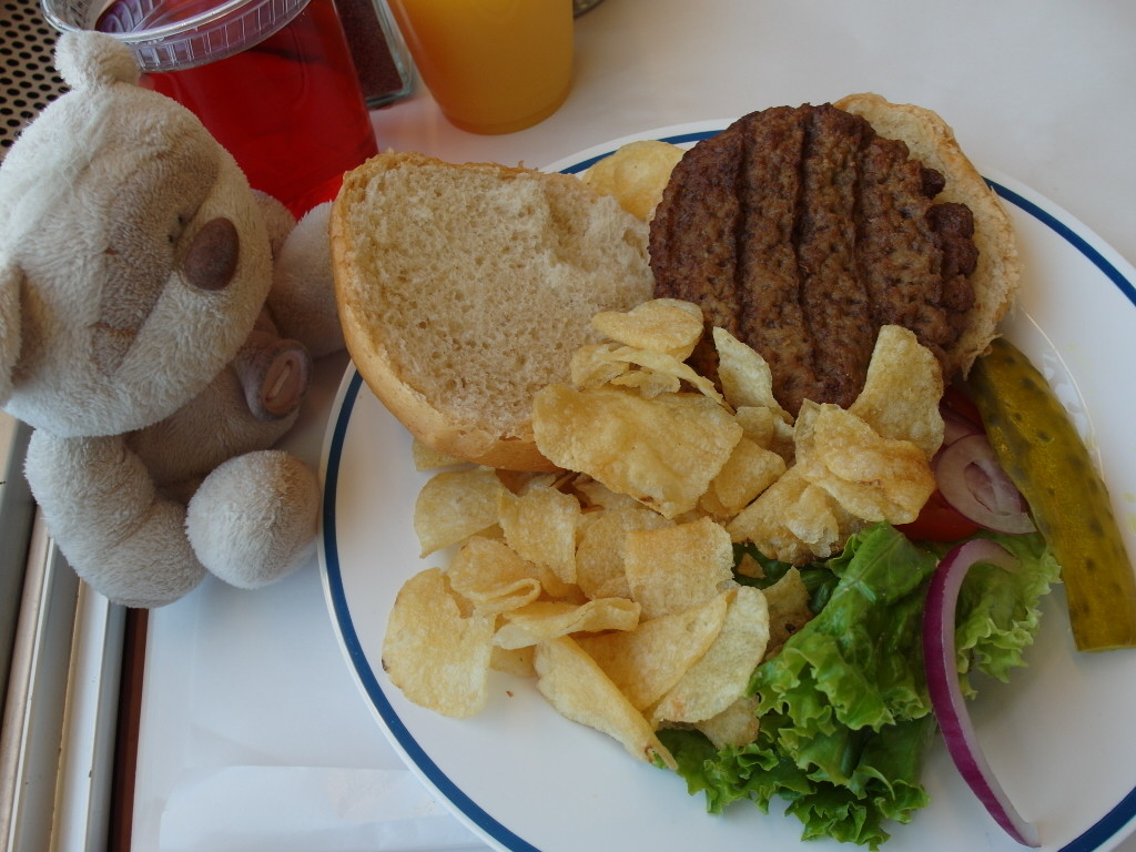 California Zephyr Lunch - Angus Steak Burger