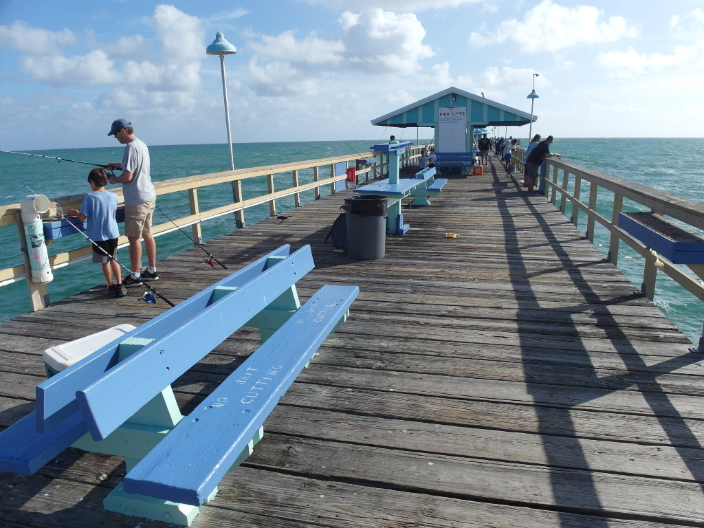 Anglin's Fishing Pier Lauderdale-by-the-sea