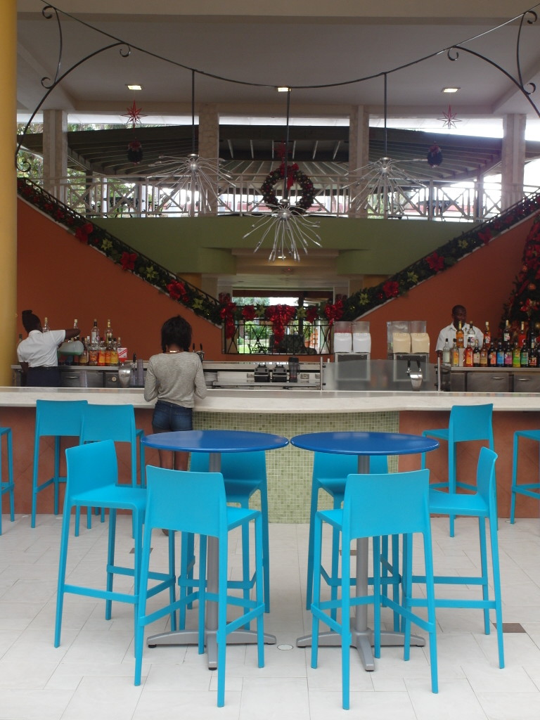 Lobby Bar of Montego Bay Holiday Inn Resort