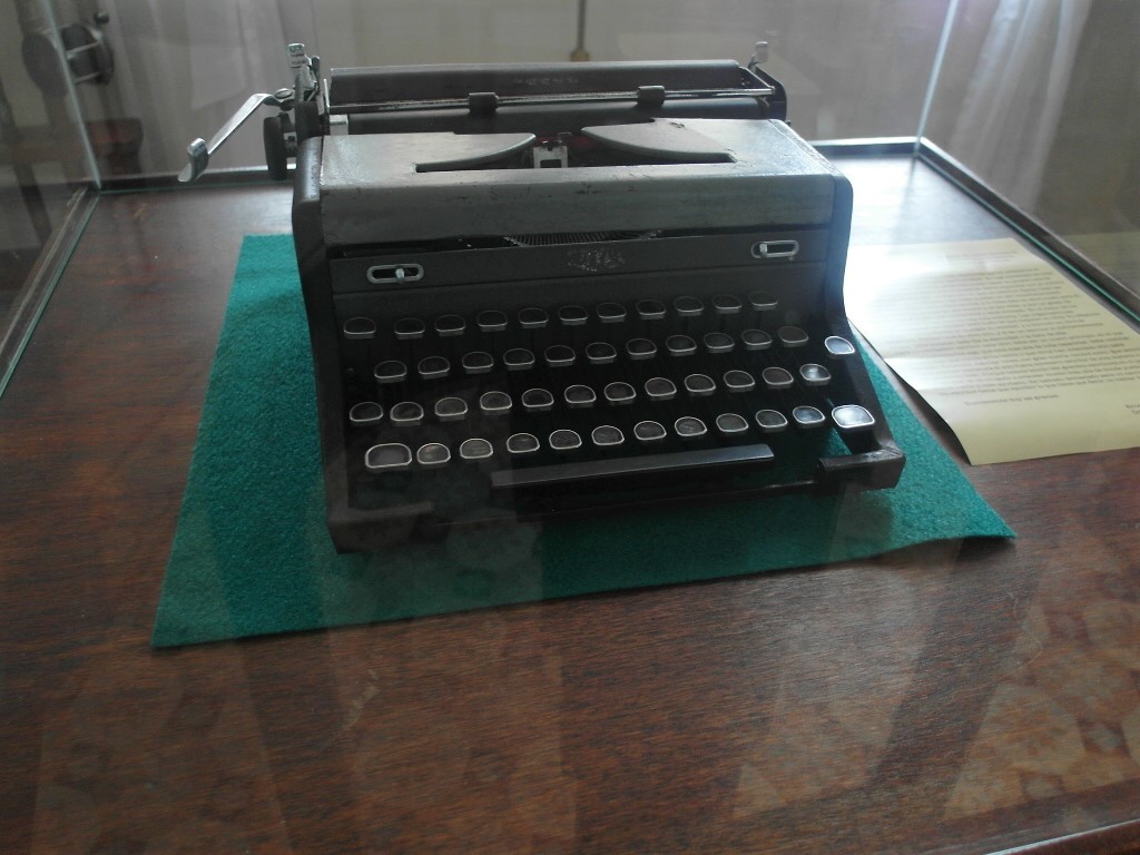 Type Writer used by Ernest Hemingway