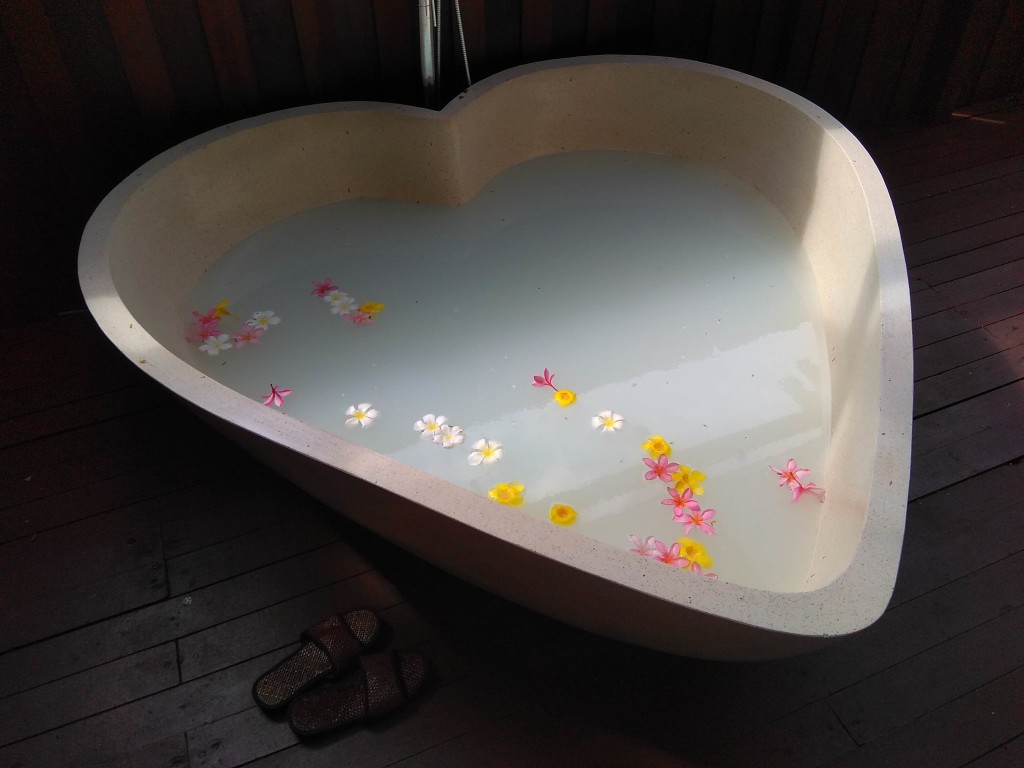 Heart Shaped Tub at Outdoor Treatment Room