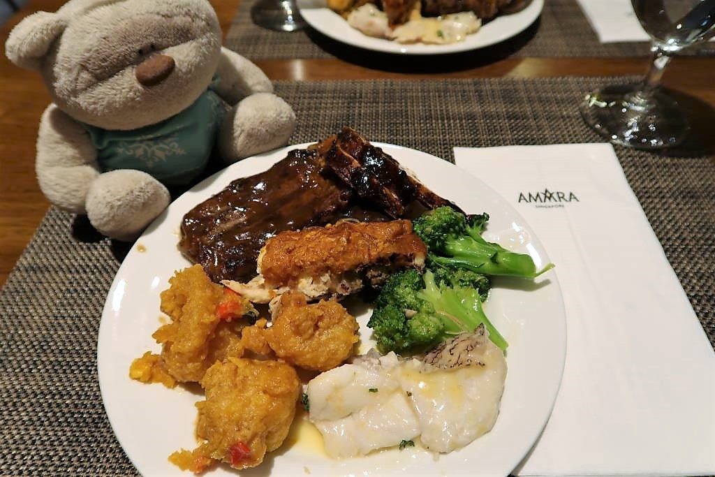Tom's plating at Amara Singapore Buffet Dinner