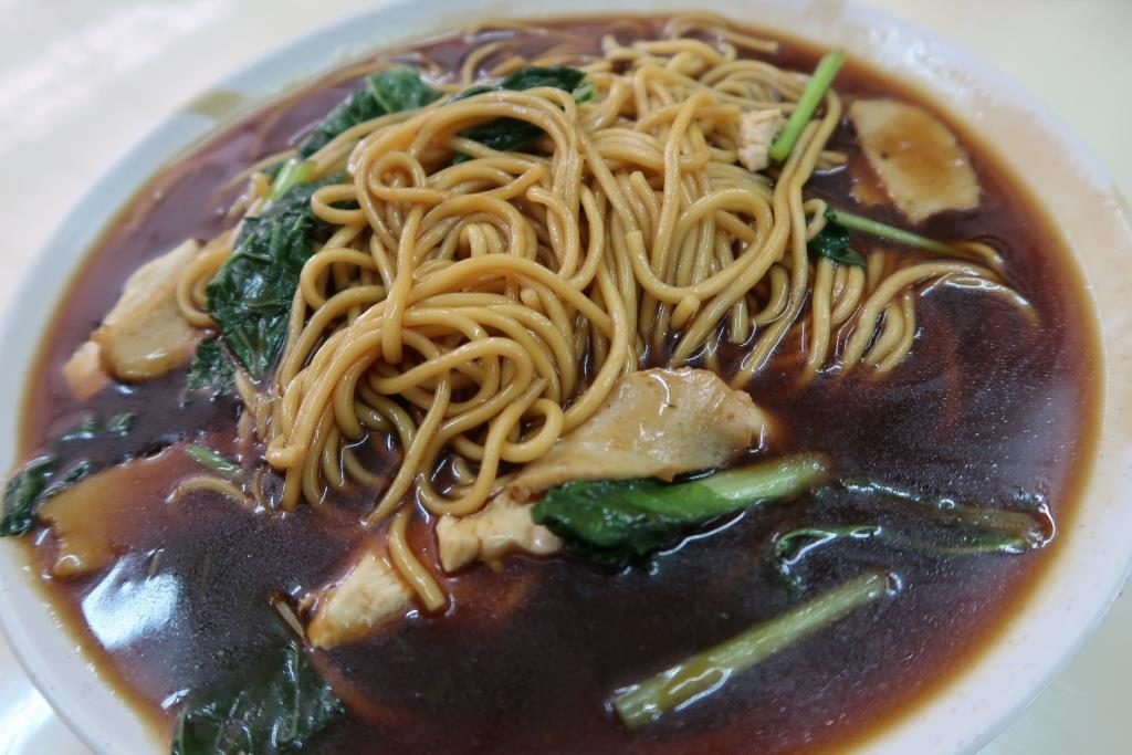 Hua Mui (華美) Noodles Johor Bahru Hainanese Chicken Chop