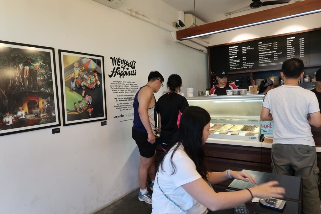 Inside Creamier Cafe Toa Payoh