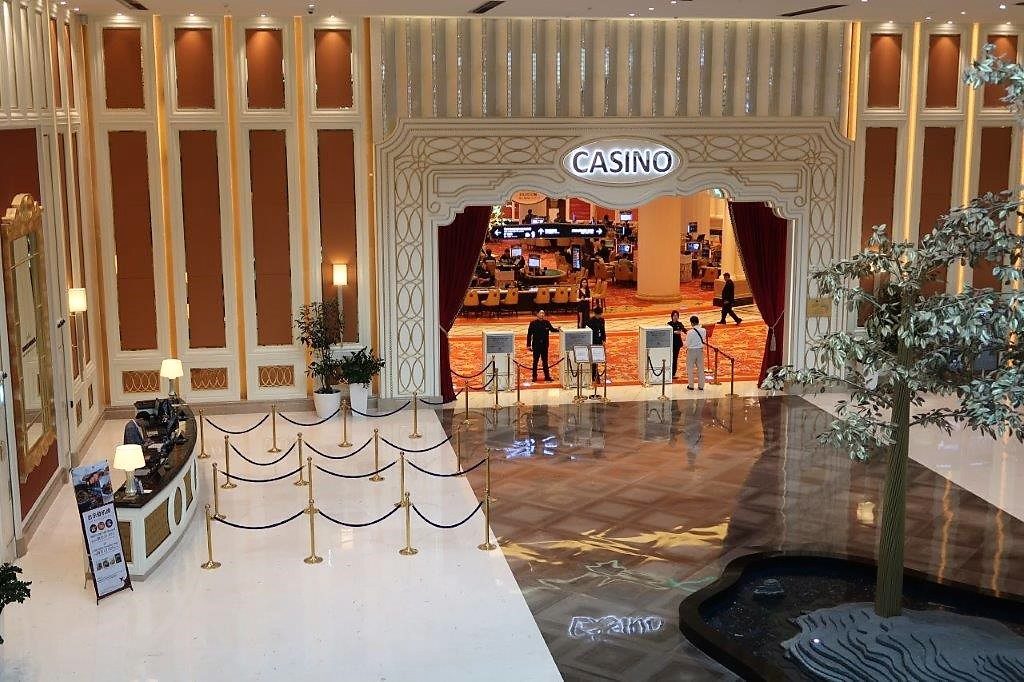 Jeju Shinhwa World Casino