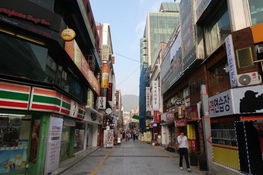 Seomyeon 1 Beonga (Seomyeon First Avenue) Food Alley