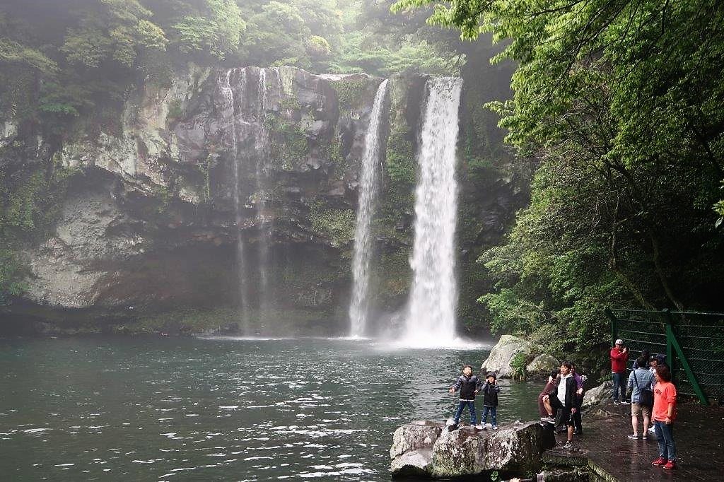 Close up of Jeju Cheonjiyeon Waterfalls