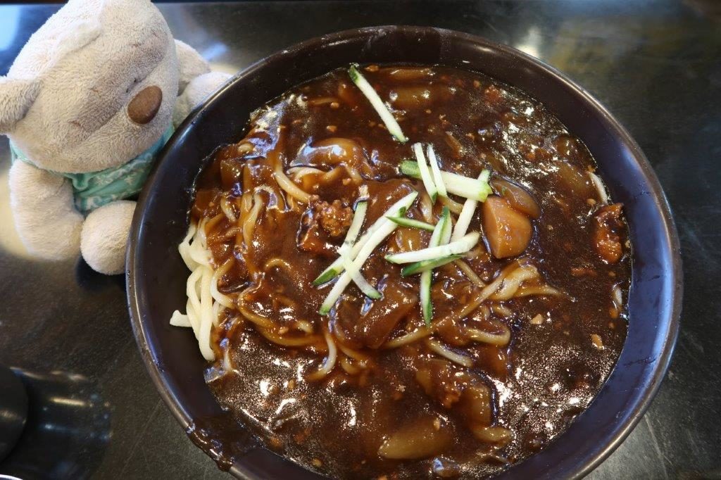 Jajangmyeong (7,000krw) at Omori Restaurant