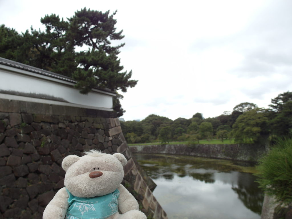 SAM 7686 1024x768 12 Days of Japan Travels: Tokyo Jimbocho and Imperial Palace Gardens Day 1