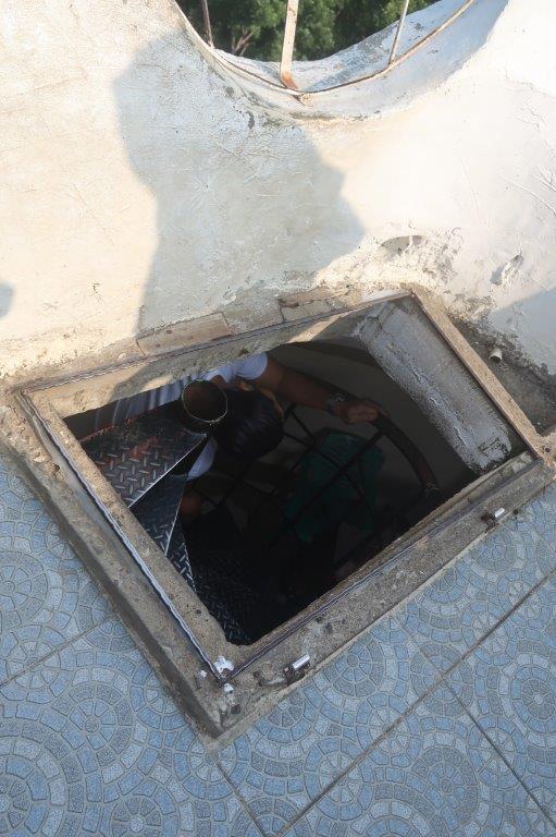 Final "hole" to slip through before reaching the platform at the "head' of Chicken Church