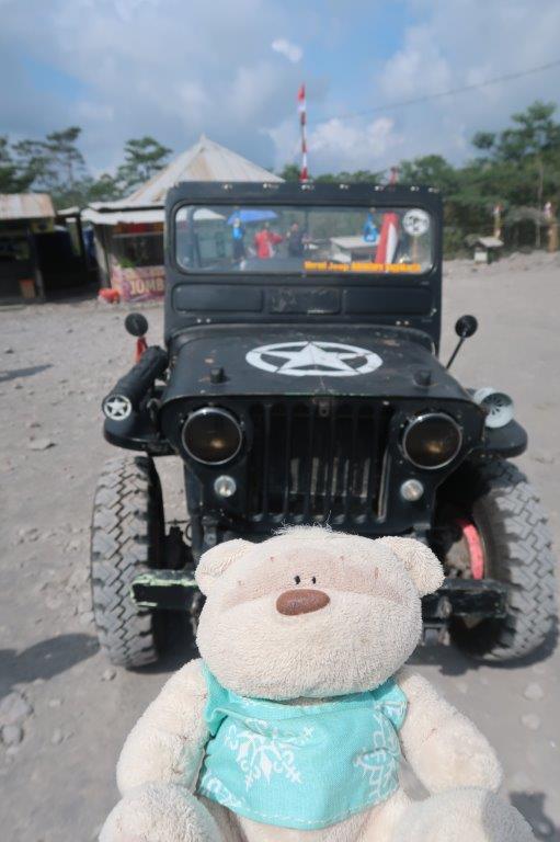 2bearbear with Jeep from Merapi Jeep Adventure