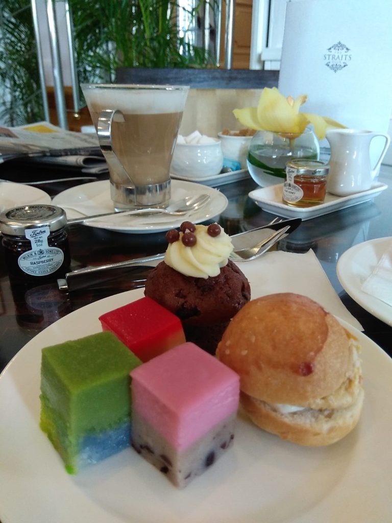 Kueh kueh at the Straits Club Fullerton Hotel Singapore Afternoon Tea