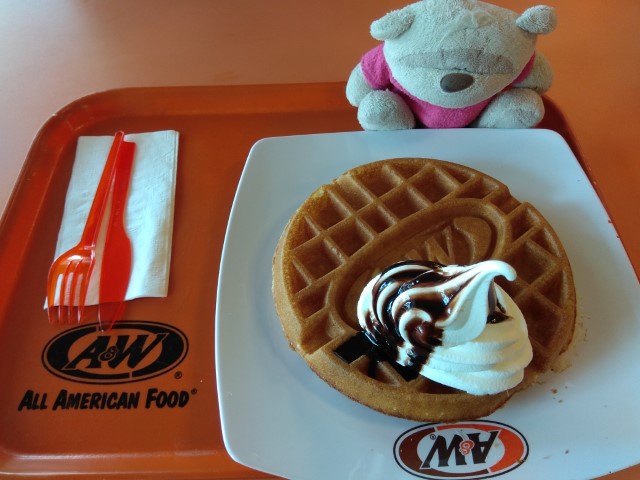 A&W for your waffles and coney dog fixes @ Mega Mall Batam Centre