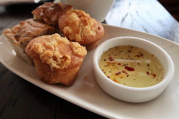 Complimentary bread and muffin with olive oil dip at Lavo Marina Bay Sands Rooftop Restaurant