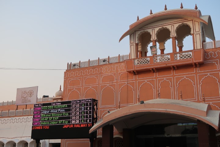 Digital board showing upcoming departures from Jaipur Train Station