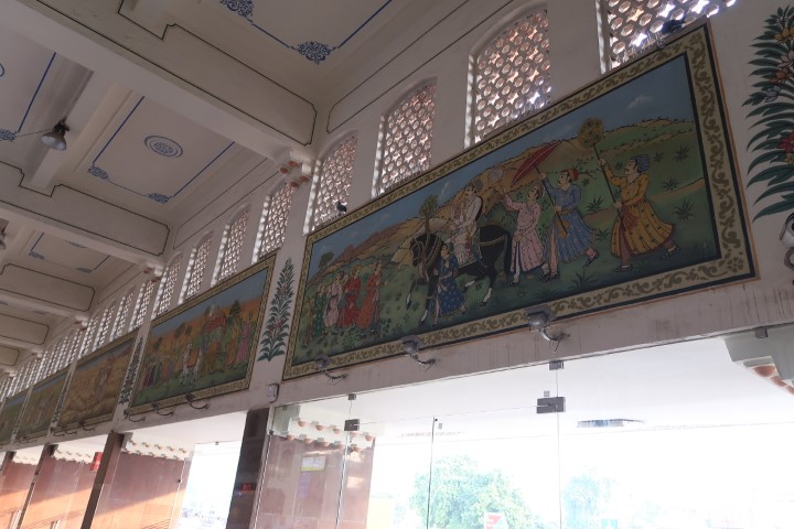 Paintings within Jaipur Train Station