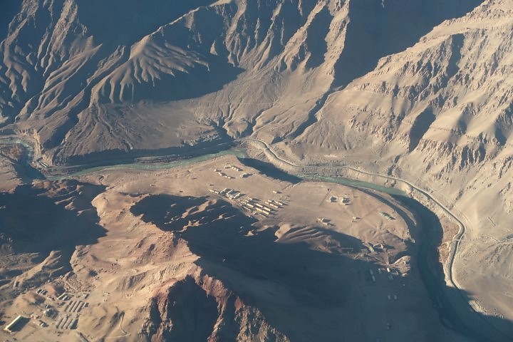 Close up of the rivers close to Leh