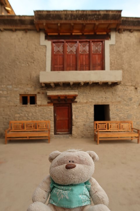 Courtyard inside Leh Palace