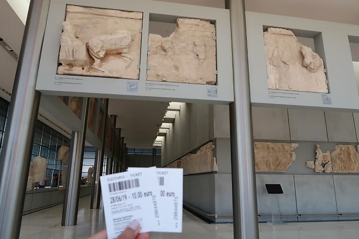 Entrance tickets to Acropolis Museum (10 euros per person during summer)