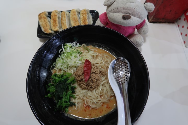Cold Tan Tan Noodles (780 yen) at Akamaru Ramen Shop