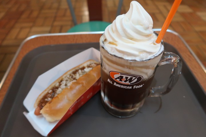 Coney Dog and Free Flow Root Beer Float at A&W Makiminato Okinawa