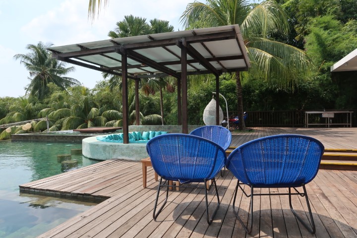 Swimming pool deck - Montigo Resorts Nongsa Batam
