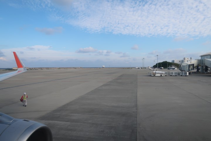 Arriving at Okinawa from Singapore via Jetstar (Direct flight 5 hours)