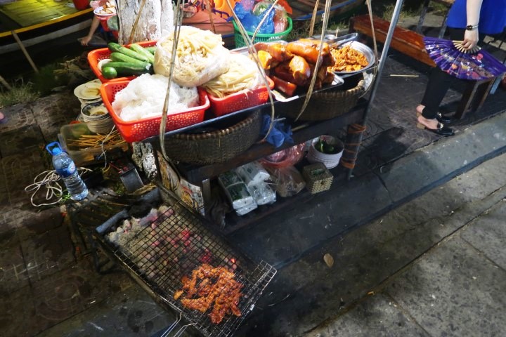 BBQ right next to the riverside stall Hoi An