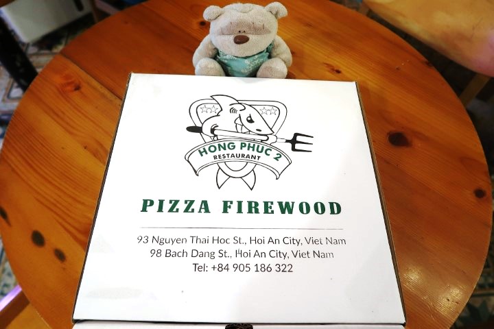 Takeaway Pizza from Hong Phuc 2 Pizza Restaurant Hoi An