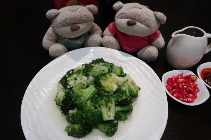 Novotel Da Nang Hai Cang Restaurant - Stir Fried Broccoli