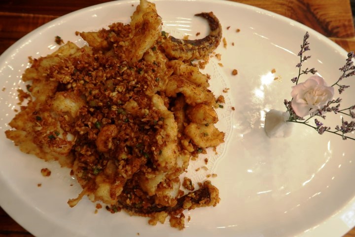 Brilliant Seafood Restaurant Da Nang Review - Fried Squid