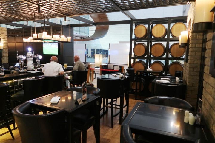 Dubai International Airport Priority Pass Lounge: Ahlan Lounge T3 (Concourse B)
