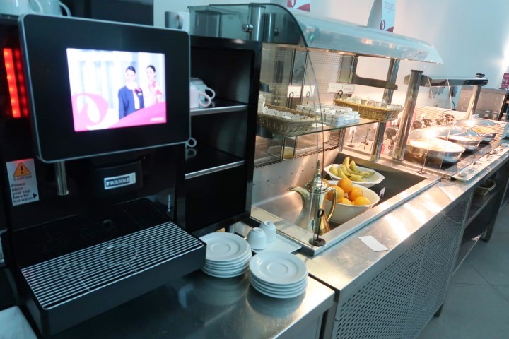 Coffee and fruits at Marhaba Lounge Dubai International Airport Priority Pass Lounge