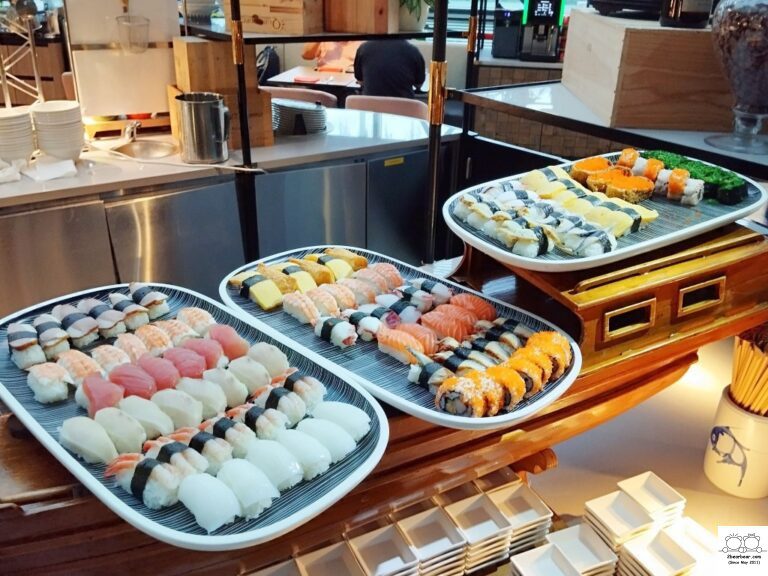 Clove Restaurant Review: Great Buffet Selection at Swissotel The Stamford!