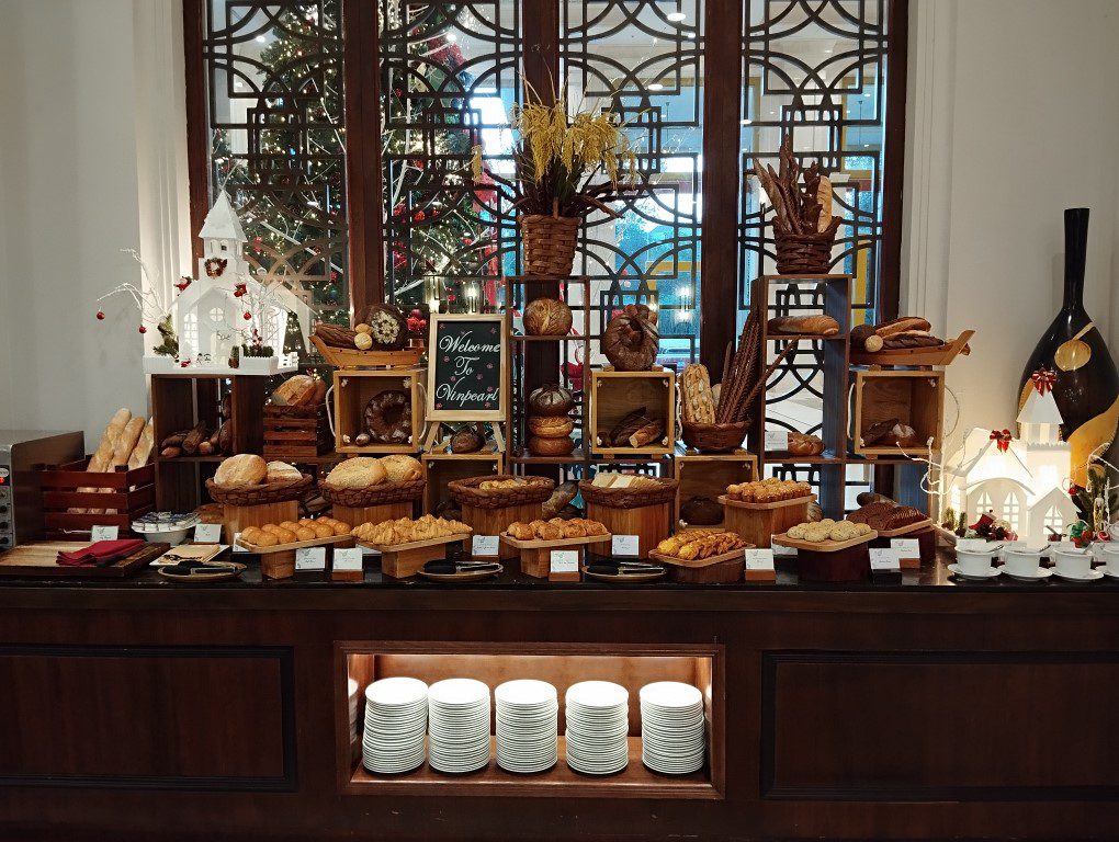 Vinpearl Resort & Spa Phu Quoc Buffet Breakfast at Seashell Restaurant - Bread Section