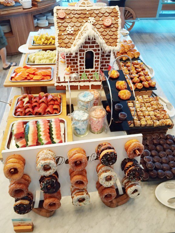 Seashells Phu Quoc Hotel & Spa Breakfast Buffet - Fruits, Doughnuts and Pastries