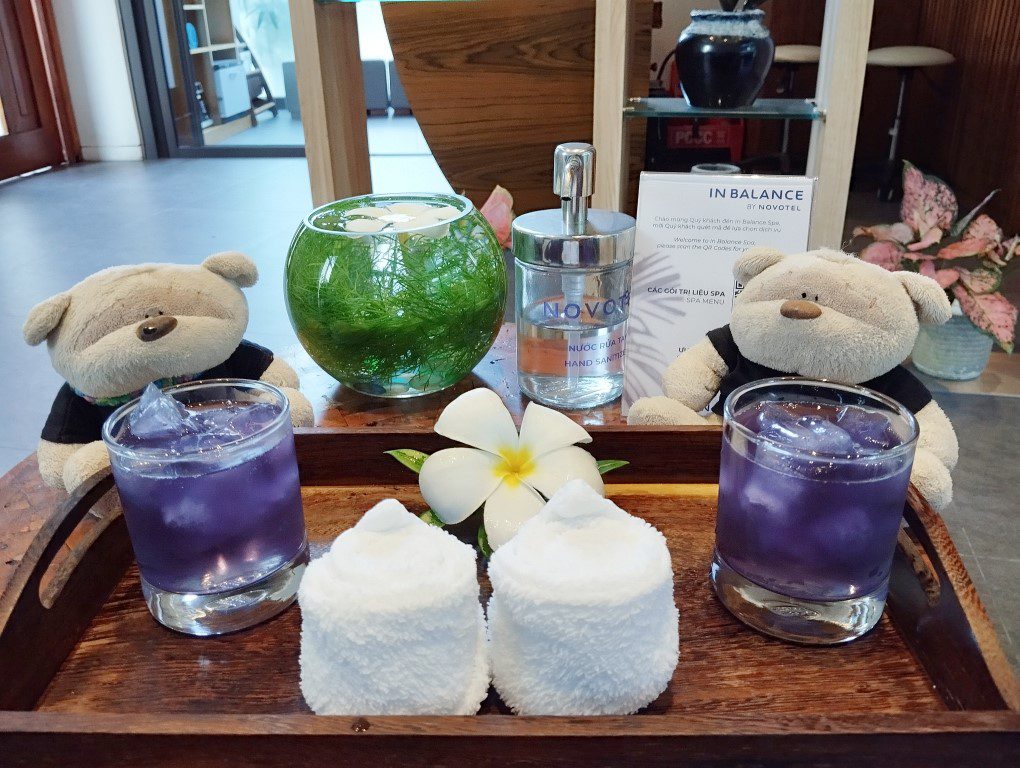 Welcome drinks and wipes at In Balance Spa Novotel Phu Quoc Resort