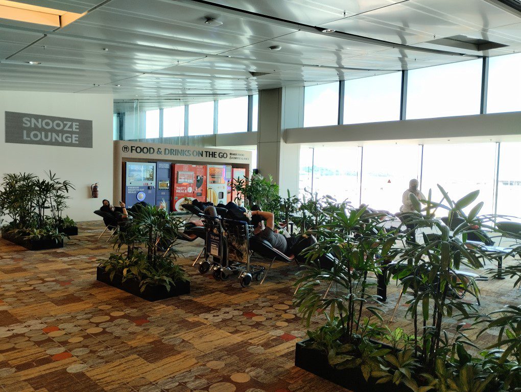 Snooze Lounge at Changi Airport Terminal 1 Transit Area