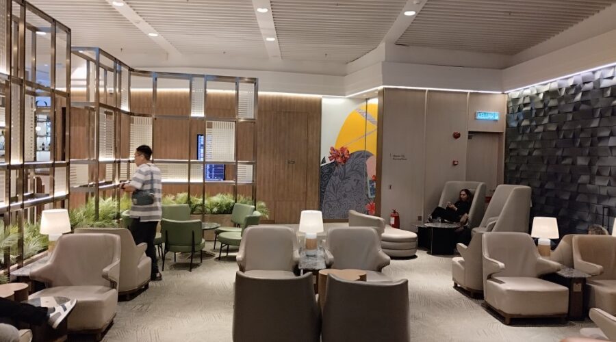 Plaza Premium Lounge KLIA T1 Priority Pass Lounge Area