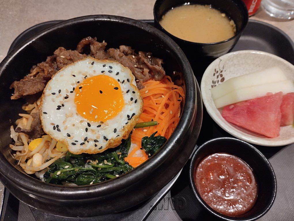 Beef Bibimbap Set at TGM Changi Airport Terminal 2 Review