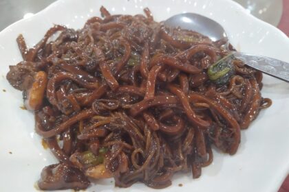 Restoran New Ocean Restaurant Kuala Lumpur - KL Hokkien Mee (with bee hoon)